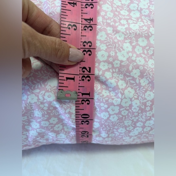 POTTERY BARN KIDS NECK ROLL PILLOW WHITE PINK | Daisies | Large Body Pillow - Picture 5 of 8
